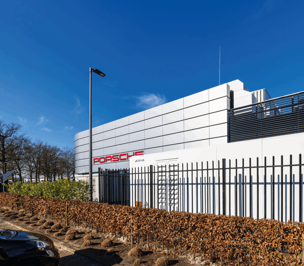 DENS batterij bij netcongestie porsche